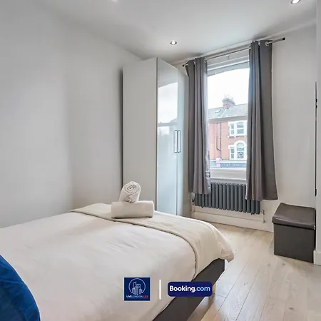Last-Minute Secure L Exclusive Offer L Delightful 2-Bedroom Apartment In Tufnell Park L Sleeps Up To 5 Guests L By Live London Short Lets & Serviced Accommodation L Exterior photo